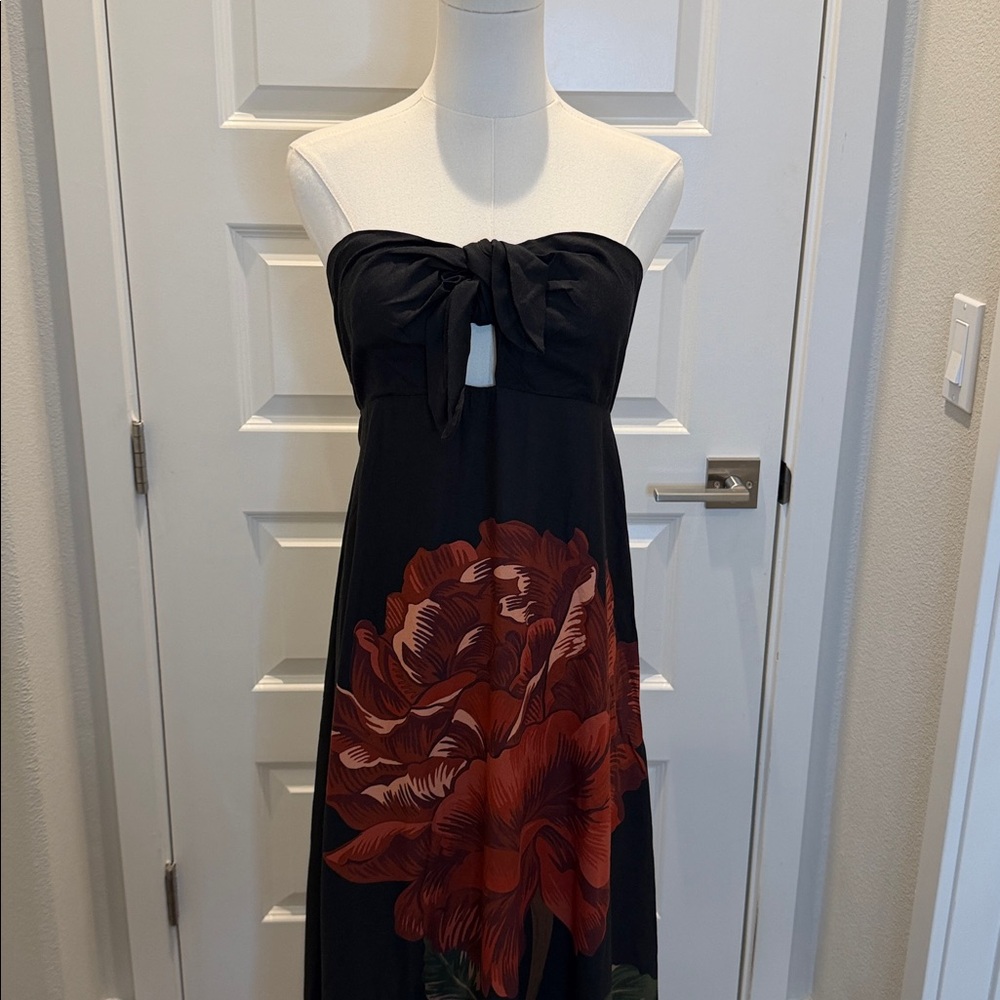 SOLD - FARM Rio Black Strapless Dress with Red Floral Design Size M - Picture 6 of 10